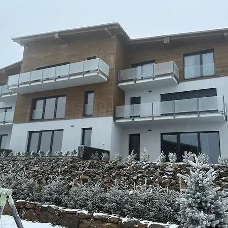 Apartment Infinity Klinovec 5 *