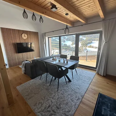 Infinity Klinovec 5 Apartment